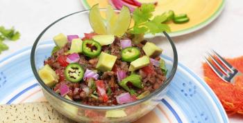 El Ceviche de Lentejas revoluciona la mesa en 2026: La alternativa vegetal que conquista por su frescura y nutrición